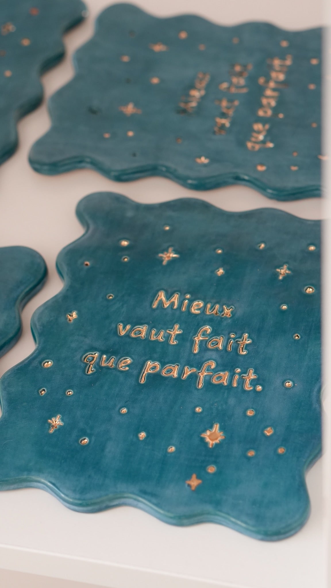 Carte murale &quot;Mieux vaut fait que parfait&quot; - Bleu