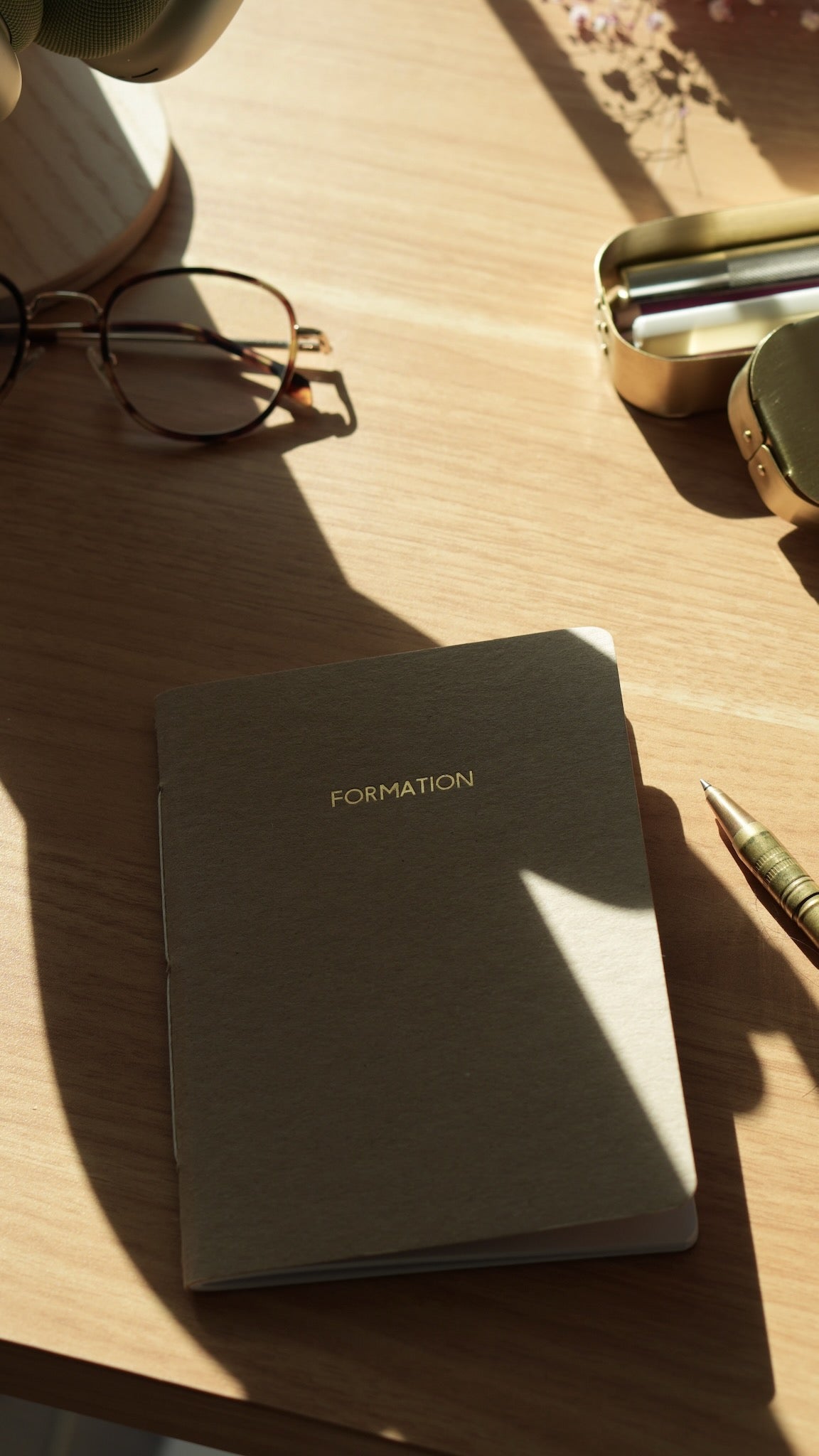 Livret &quot;Formation&quot; relié à la main