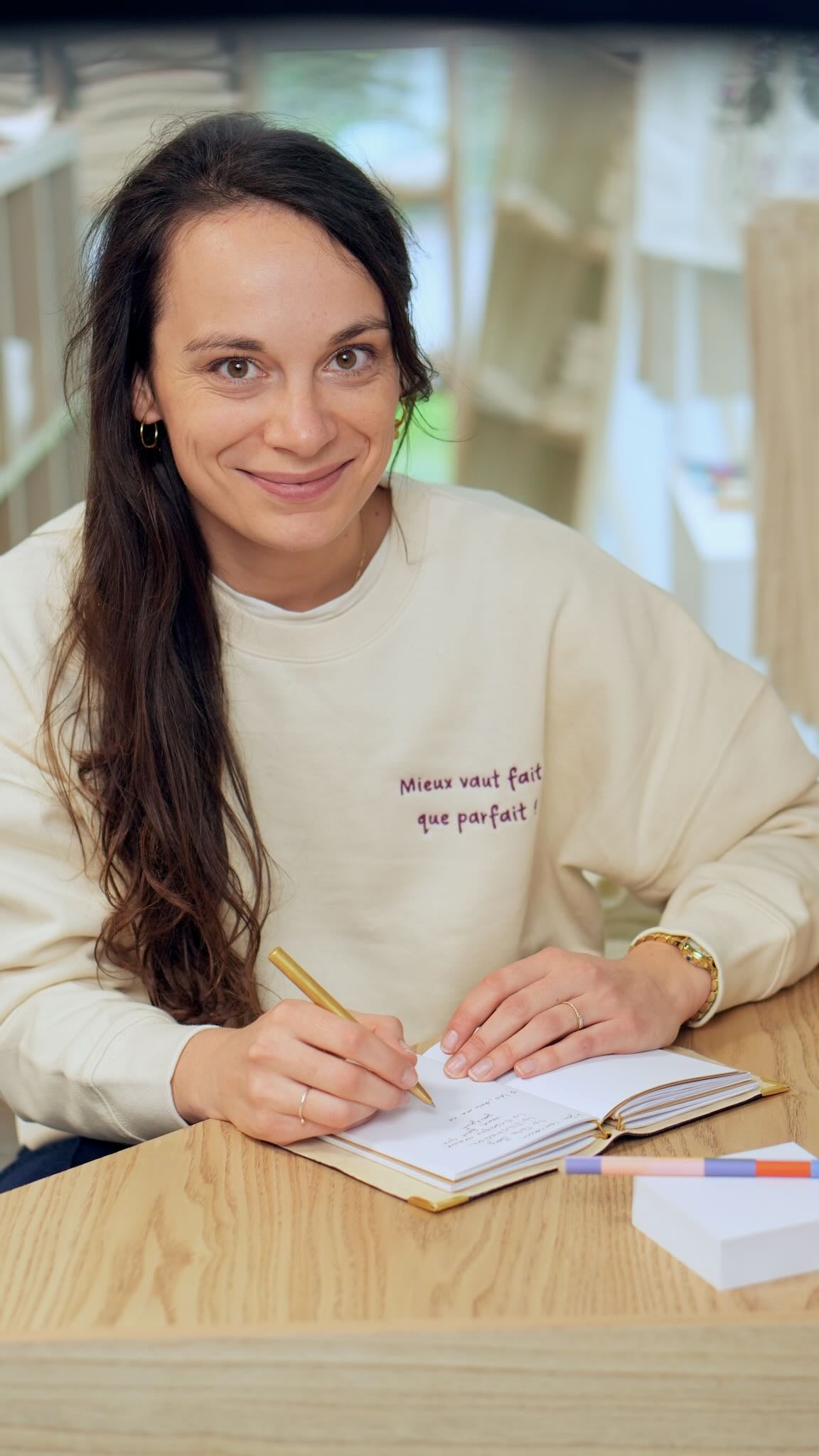 Sweat brodé femme &quot;Mieux vaut fait que parfait&quot; - Bordeau