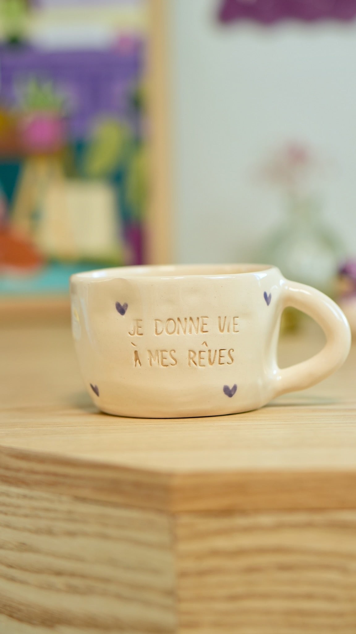 Tasse en céramique &quot;Je donne vie à mes rêves&quot; - violet